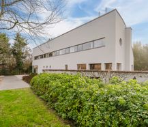 Unieke villa te huur in Kortrijk!