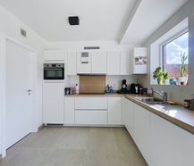 Nieuwbouw met 2 kamers en garagebox op toplocatie in Aalter