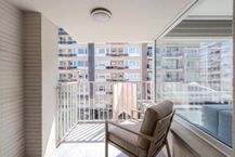 Gerenoveerd 2 slaapkamer appartement op topligging!