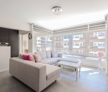 Gerenoveerd 2 slaapkamer appartement op topligging!