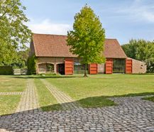 Idyllische hoeve met twee afzonderlijke vakantieverblijven te Beernem