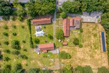 Idyllische hoeve met twee afzonderlijke vakantieverblijven te Beernem