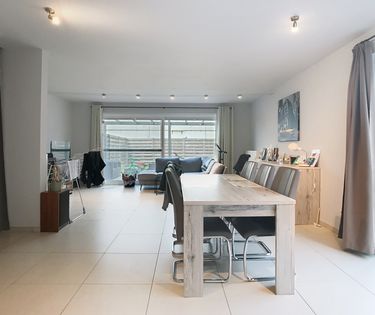 Instapklare woning met 3 slaapkamers en tuin te Torhout.
