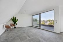 Ruim appartement te koop in Ieper met twee kamers en terras