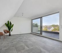 Ruim appartement te koop in Ieper met twee kamers en terras