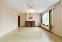 Te renoveren appartement op 4de verdieping te Deurne-zuid!