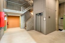 750 m² kantoren, in recent gebouw, te koop in Mol