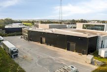 Bureaux récemment construits (269 m²) avec entrepôt (660 m²) à louer dans un emplacement privilégié à Aarschot
