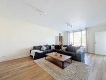 Tour&Taxis: Superb 2-bedroom apartment (110m²) + terrace.