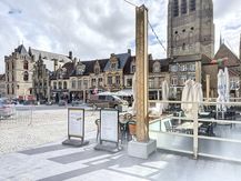 Kantoor te huur op de Grote Markt te Veurne.