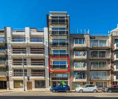 Centraal gelegen 2 slaapkamer appartement vlakbij de Zeedijk