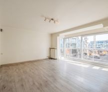 Centraal gelegen 2 slaapkamer appartement vlakbij de Zeedijk