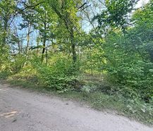 Rustig gelegen grond (ca. 1.010 m²) te koop in Wuustwezel