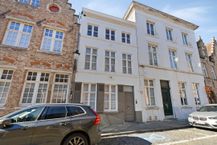 Charmant huis te koop in stadscentrum van Brugge