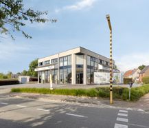 Handelspand (ca. 284 m²) met appartement te koop Merelbeke