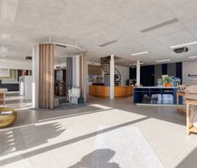 Handelspand (ca. 284 m²) met appartement te koop Merelbeke