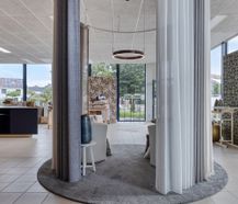 Handelspand (ca. 284 m²) met appartement te koop Merelbeke