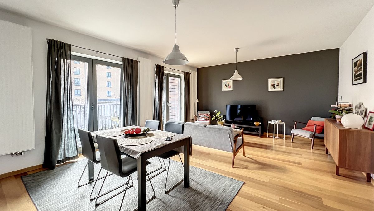 Splendide loft meublé de 115 m² avec terrasse et parking