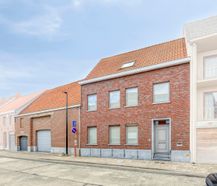 Statige woning te koop in Desselgem