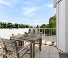 Assistentieflat met terras in De Peerdenposterij in Torhout