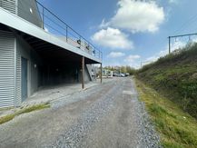 Bureau de 40 m² avec 10 places de parking à Hasselt