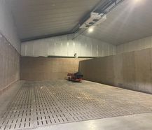 Verschillende frigo loodsen te huur per kist in Lo