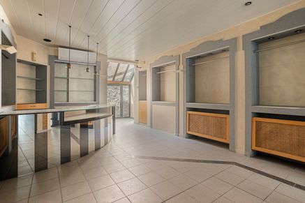 Handelspand met woonst te huur Koksijde