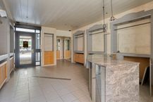 Te huur: Handelspand met woonst in Koksijde (136 m²)