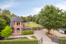 Karaktervolle villa met mooie tuin nabij het centrum van Mechelen