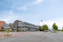 Kantoorgebouw te koop in Roeselare op ca. 1.029 m²