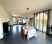 Huis te huur in een rustige woonwijk te Kuringen.