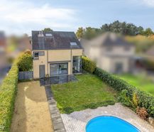 Laat je verrassen door deze woning te koop in Geel