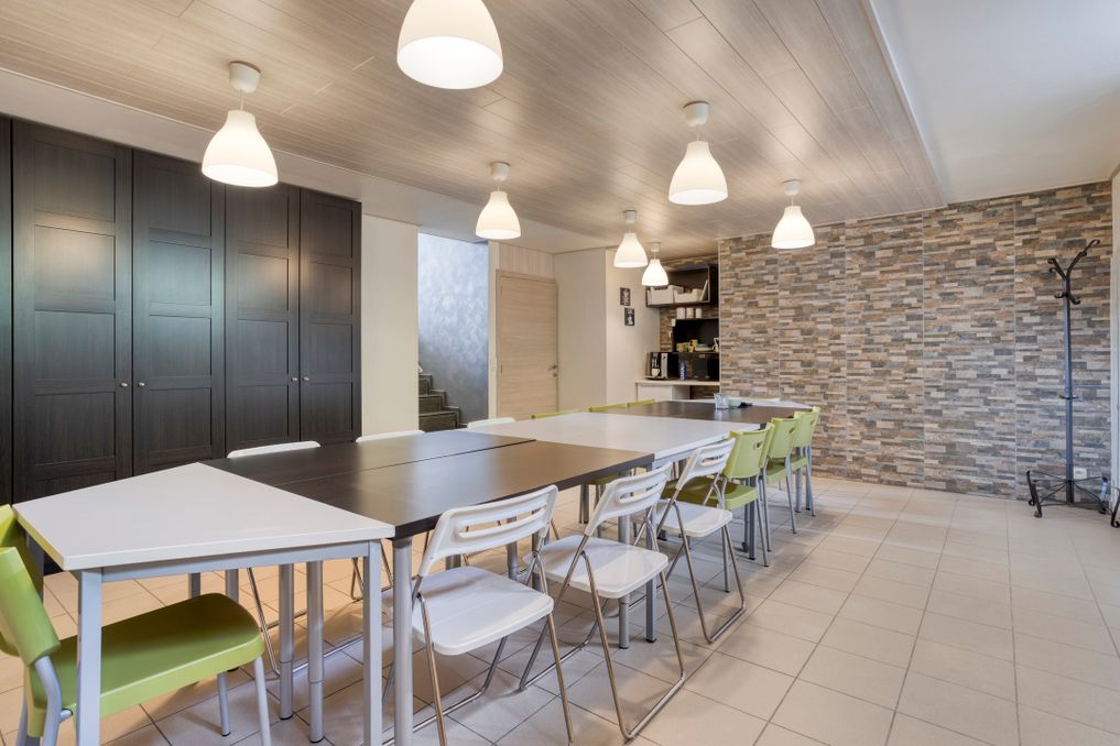 Te huur: Instapklaar handelspand 120 m² 