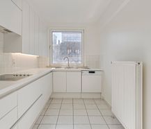 Appartement (97m²) te koop aan de Grote Markt in Kortrijk.
