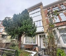 Julien Hanssens: Gerenoveerd 3-slpk appartement