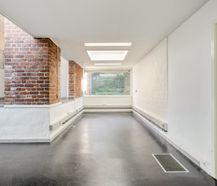 House with office space and studio for sale in Waregem