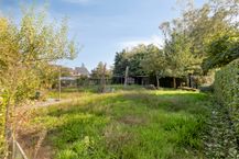 Ruime woning met zuid gerichte tuin in het landelijke Vrasene