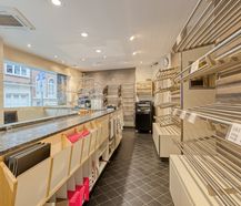 Bakery with studio and apartment for sale in Auderghem
