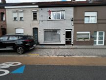 Ruime woning in centrum Deinze met 3 slaapkamers en tuin