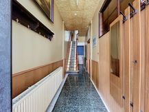 Te renoveren woning met 5 slaapkamers vlakbij Rivierenhof 