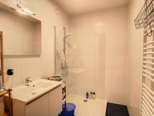 Ruim en lichtrijk appartement met 2 slaapkamers en 2 terrassen in Brugge