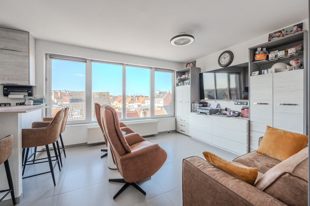 Instapklaar appartement met 2 slaapkamers te koop te Stene