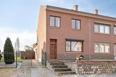 Te renoveren woning op 24a 33ca in Lanaken