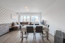 Gerenoveerd 2 slaapkamer appartement vlakbij de Zeedijk!