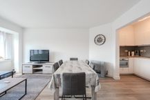 Gerenoveerd 2 slaapkamer appartement vlakbij de Zeedijk!