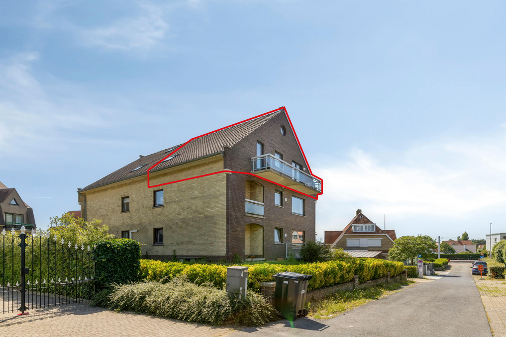 Appartement met 2 slaapkamers en garage te Sint-Idesbald
