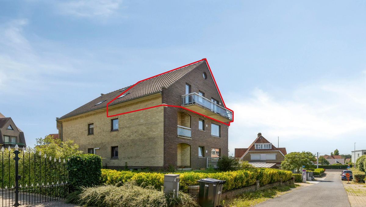 Appartement met 2 slaapkamers en garage te Sint-Idesbald