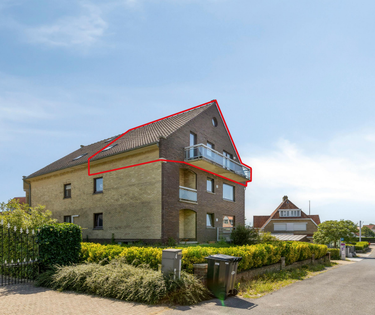 Appartement met 2 slaapkamers en garage te Sint-Idesbald