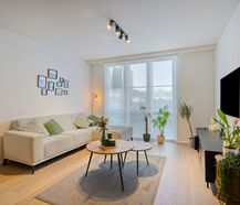 Instapklaar gelijkvloers appartement met tuin in Wilrijk.
