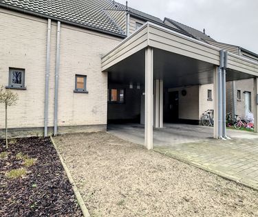 Ready to move in house with 3 bedrooms and garden in Roeselare.
